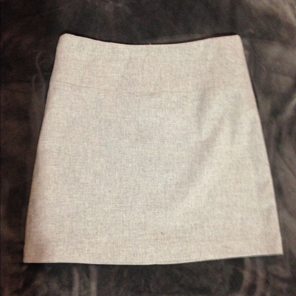 BNWOT- Banana Republic 'Stretch' Skirt Sz. 4
